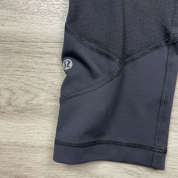 Lululemon Leggings Womens 4 Black Running Gym Active Training Lightweight - Picture 4 of 9